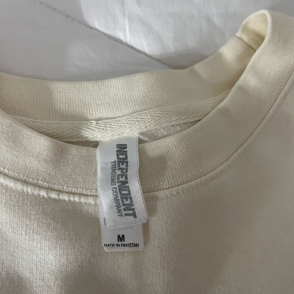 Harry Styles Merch Crewneck TPWK - Picture 3 of 3